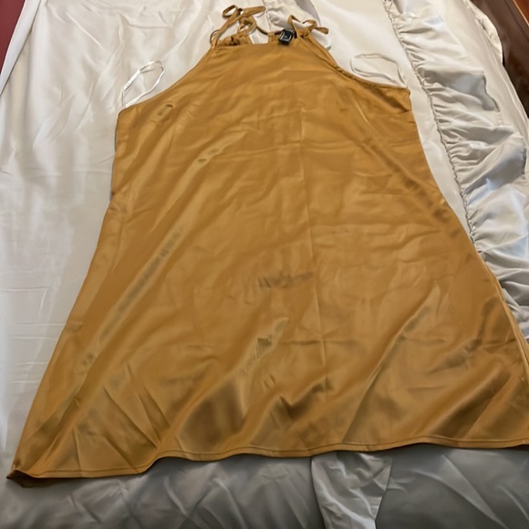 Forever 21 Silky Dress - Picture 4 of 6